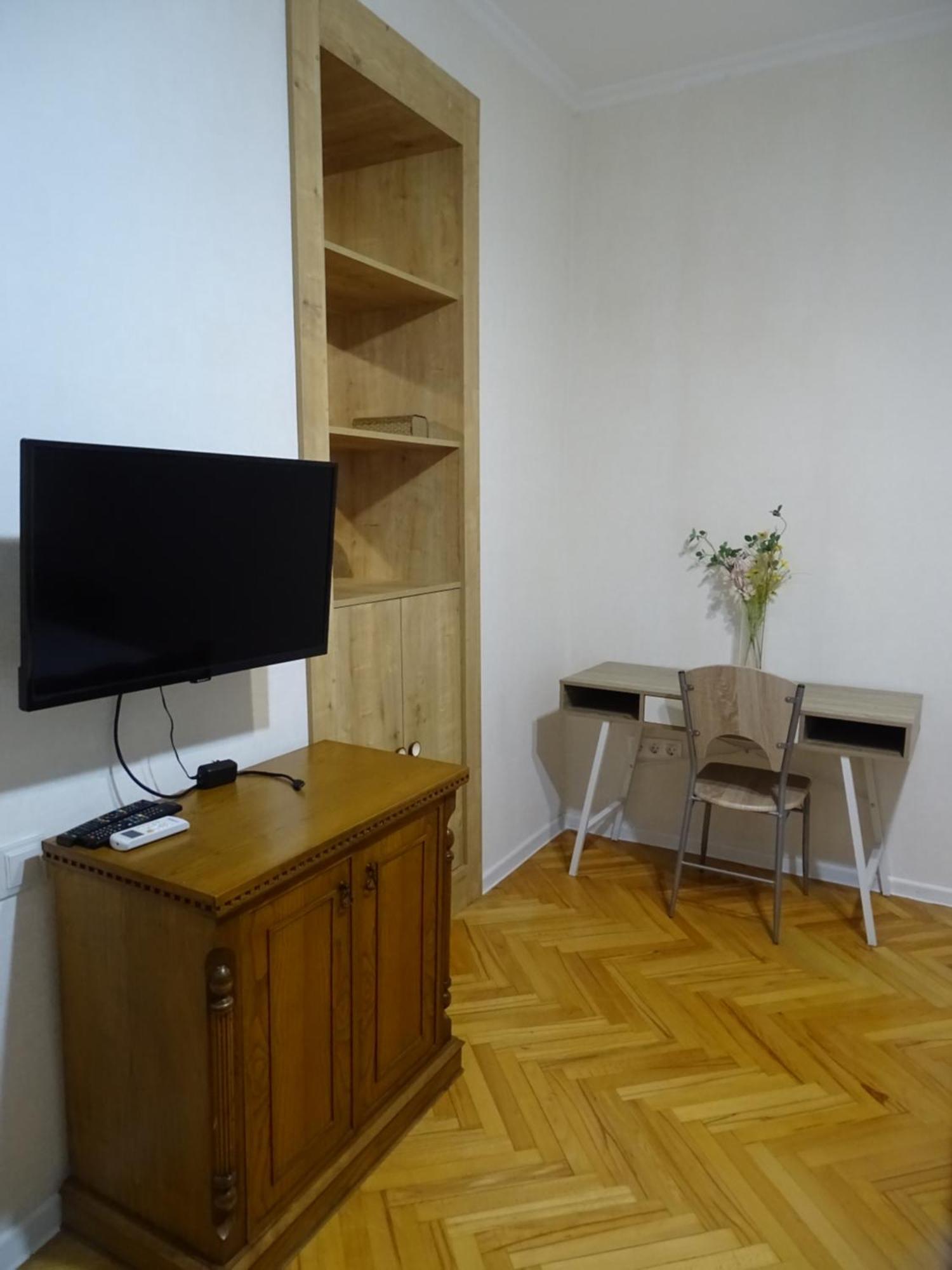 Vake Super Quiet And Comfy Apartment With A Yard Tbilisi Exterior photo